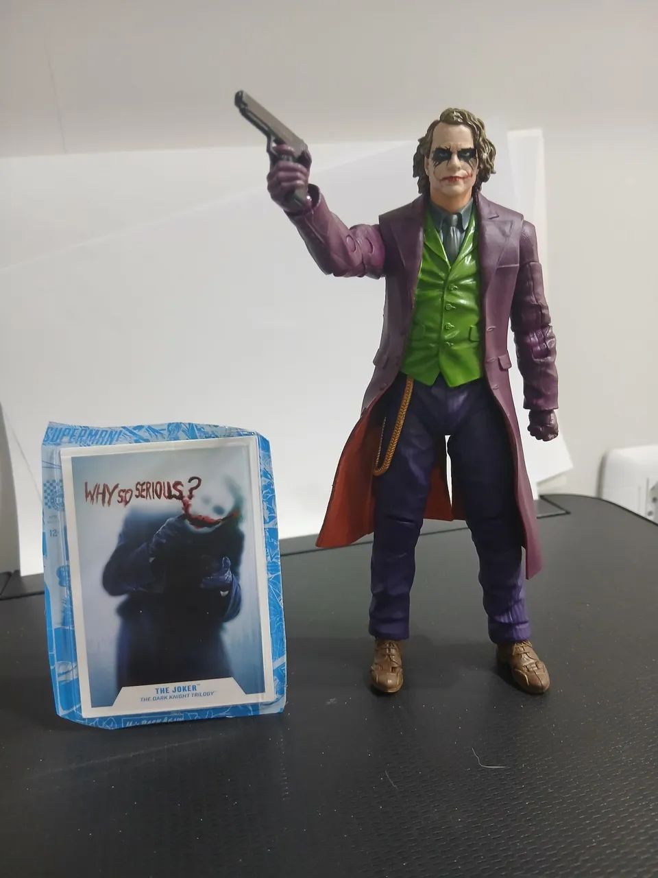 Coringa Joker The Dark Knight DC Multiverse Mcfarlane 