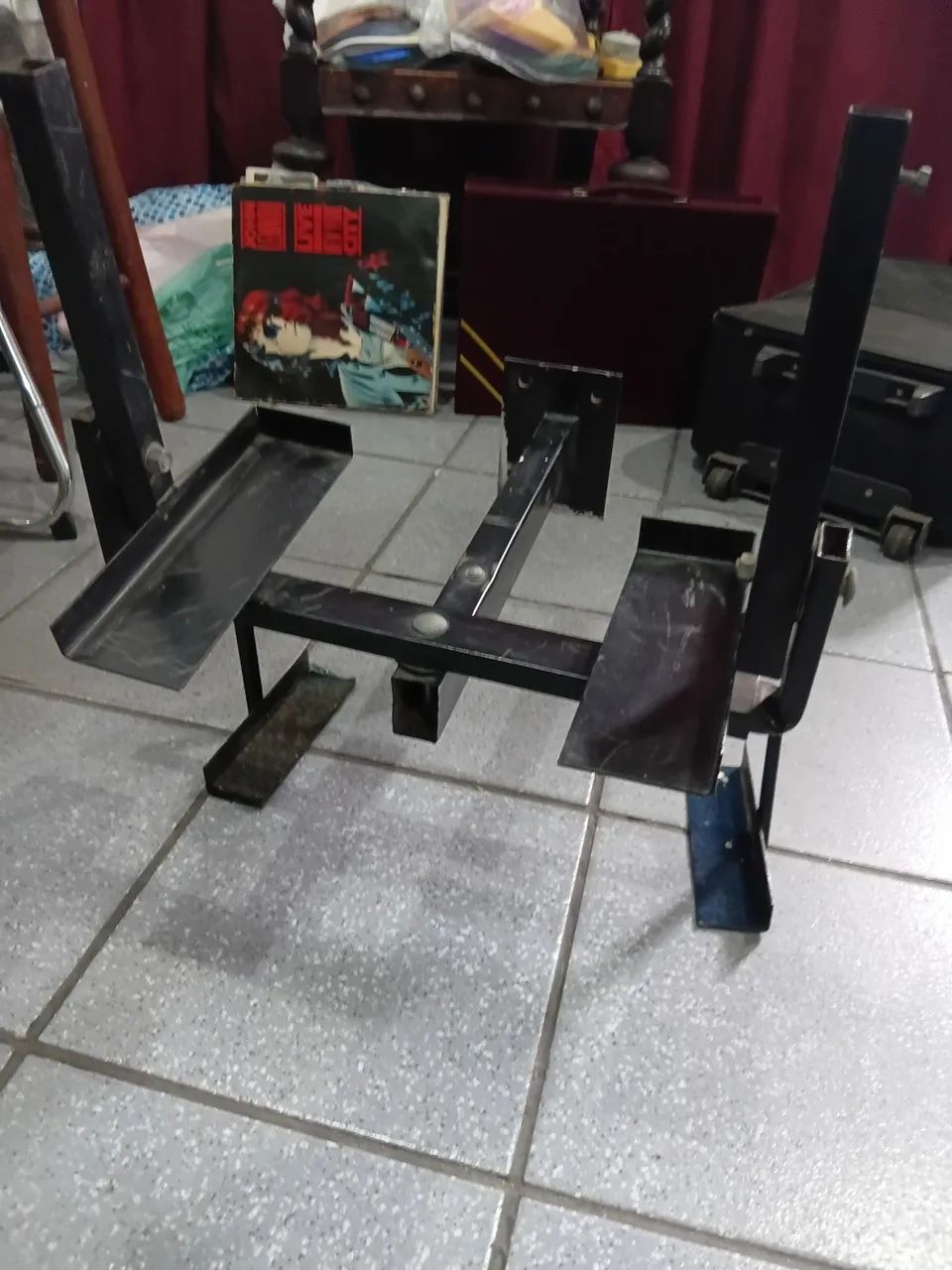 SUPORTE PAREDE TV