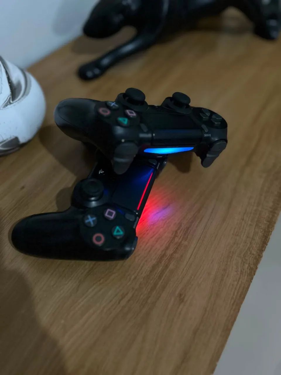 PS4 slim 1TB - Foto 2