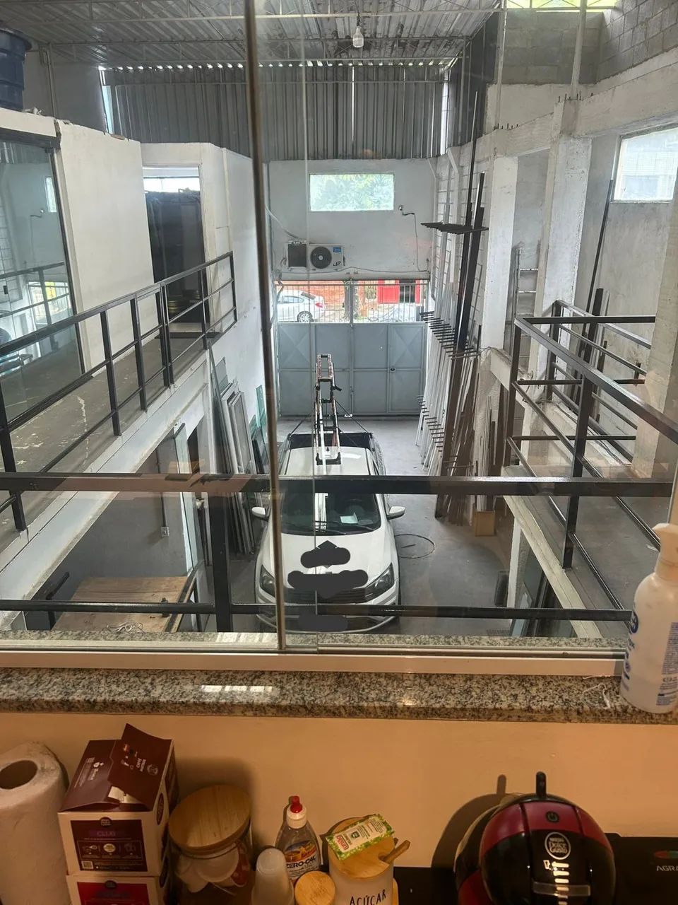 VAGA VIDRACEIRO E SERRALHEIRO ALUMÍNIO 