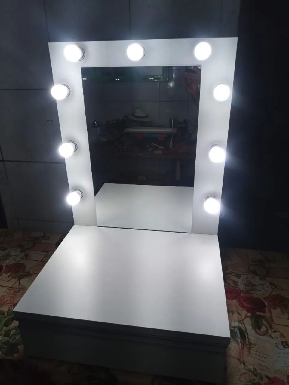 Penteadeira com luzes completa MDF