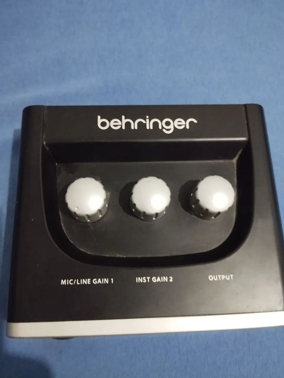 Interface De Áudio Behringer U-phoria UM2 - Foto 2