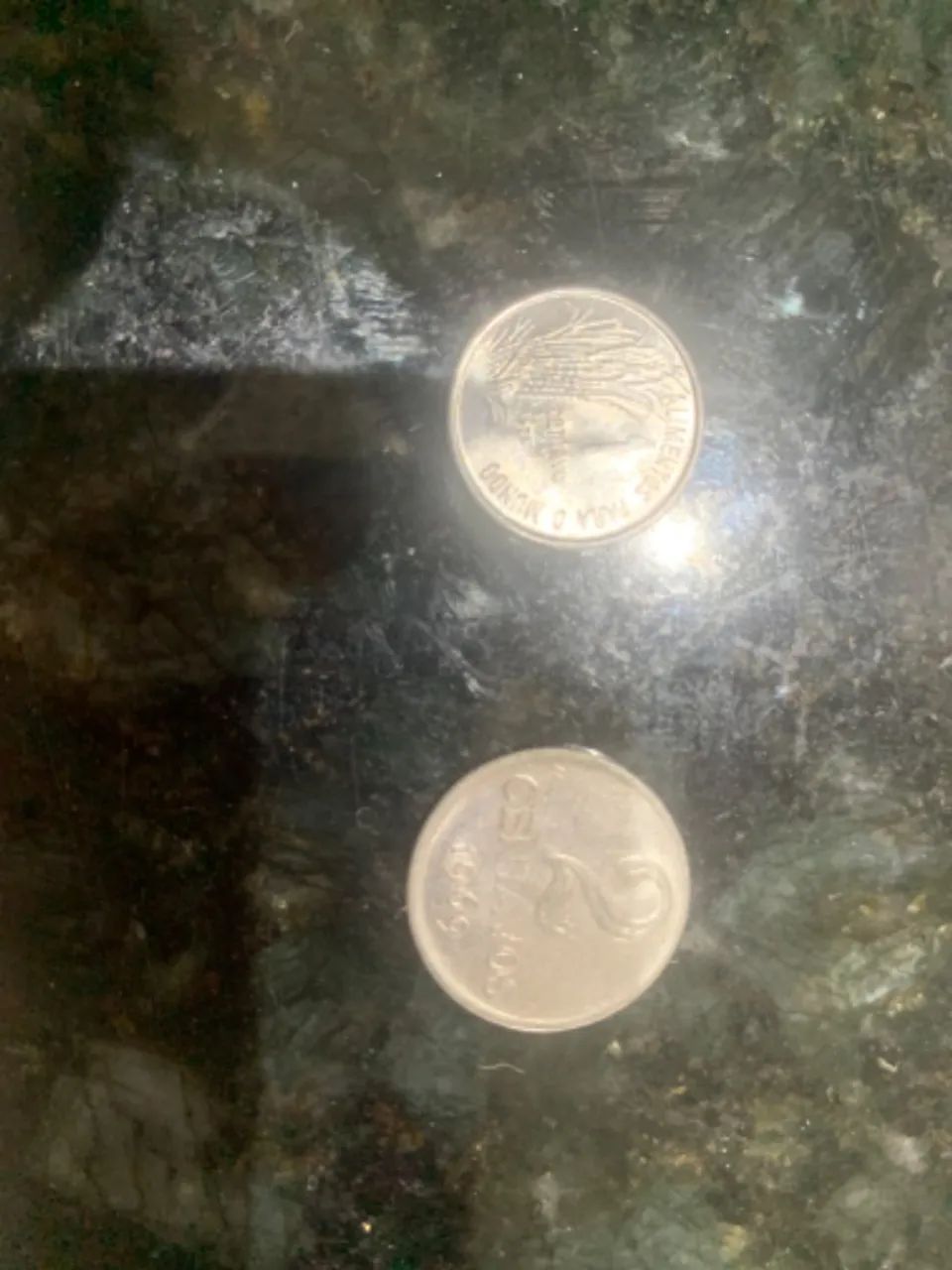 Moedas 1 e 2 centavos 
