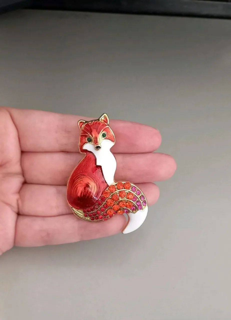 Broche Raposa Vermelha (novo) - Foto 2