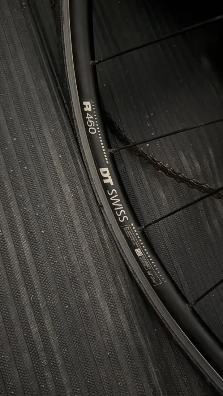 Bicicleta Specialized Tarmac  - Foto 4