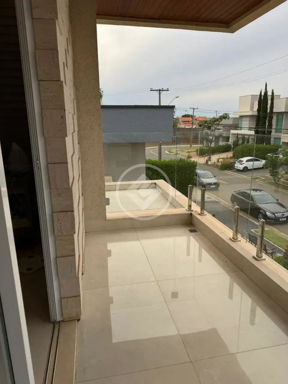 Sobrado com 4 suítes Amplas codigo: 156181