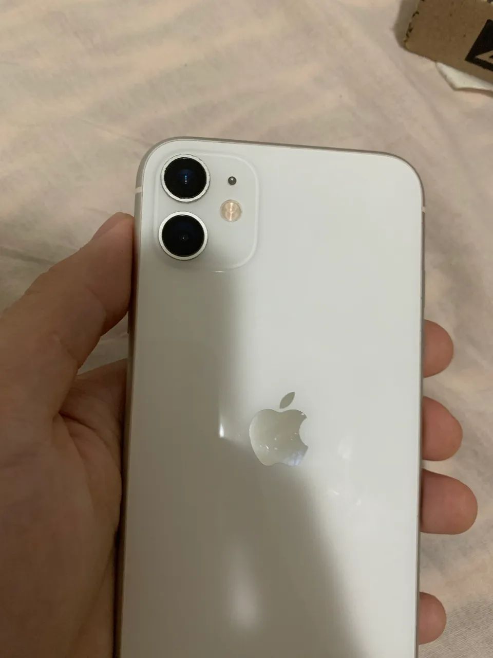 iPhone 11 branco - Foto 2