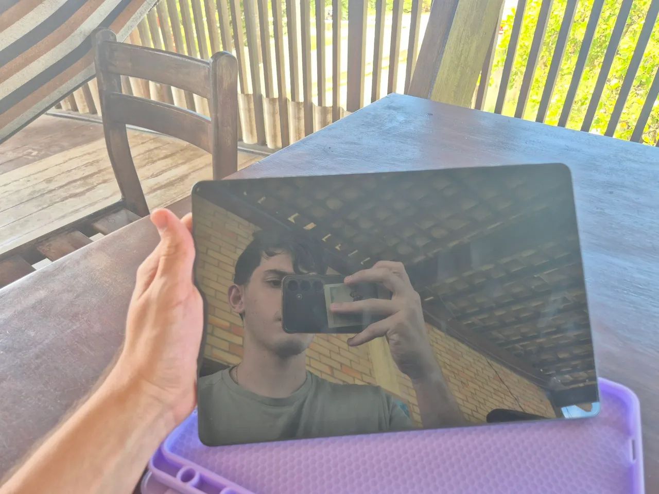 Tablet a9+ muito novo