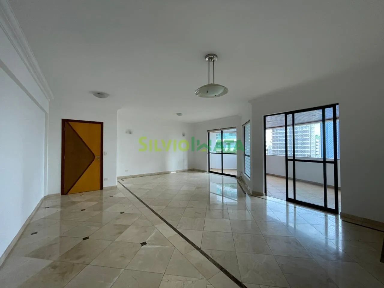 EXCELENTE APARTAMENTO NO ED. MILLENIUM TOWER, PARA MORAR, ZONA 01. - Foto 4