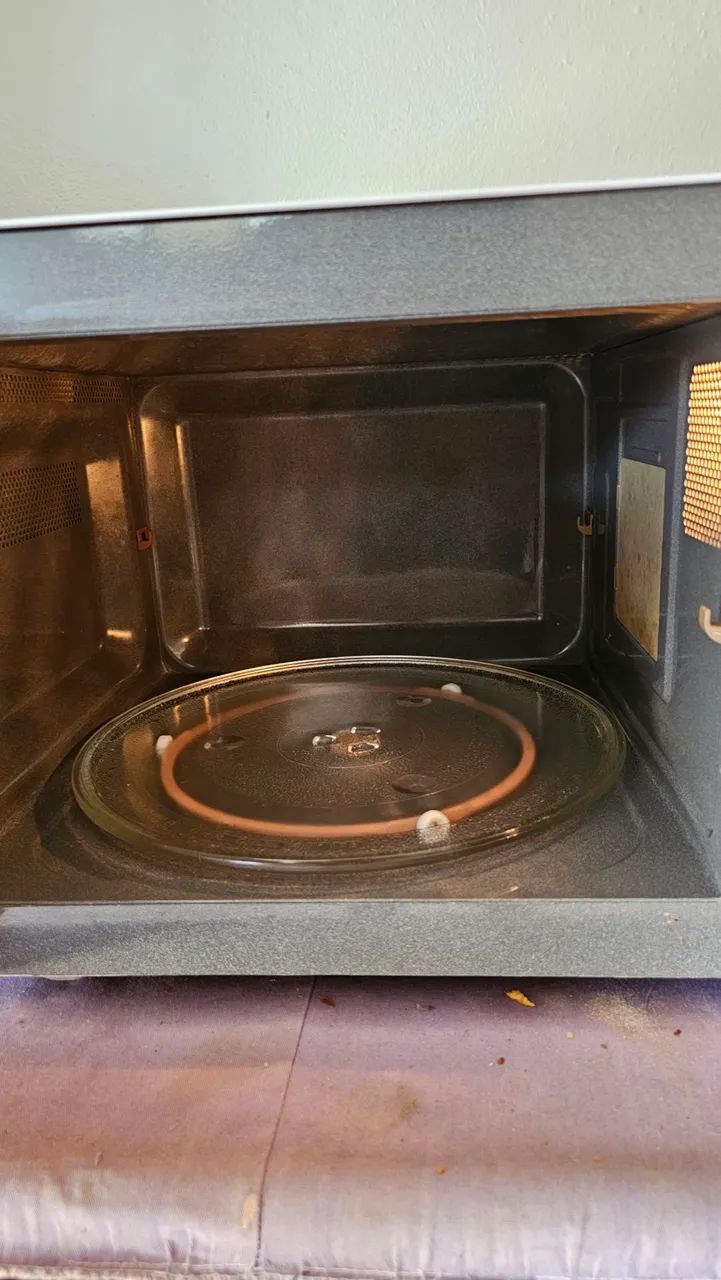 Vende-se micro-ondas panasonic 34L - Foto 5