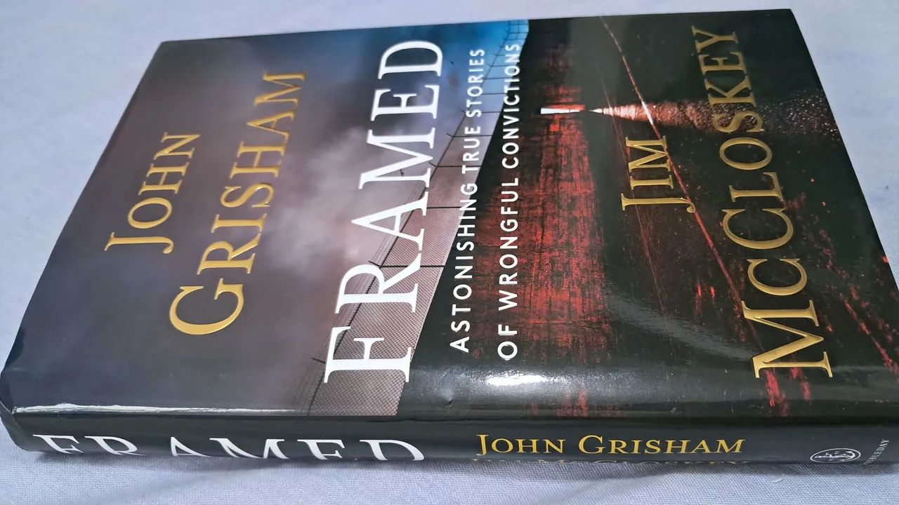 Livro Framed, de John Grisham - Foto 2