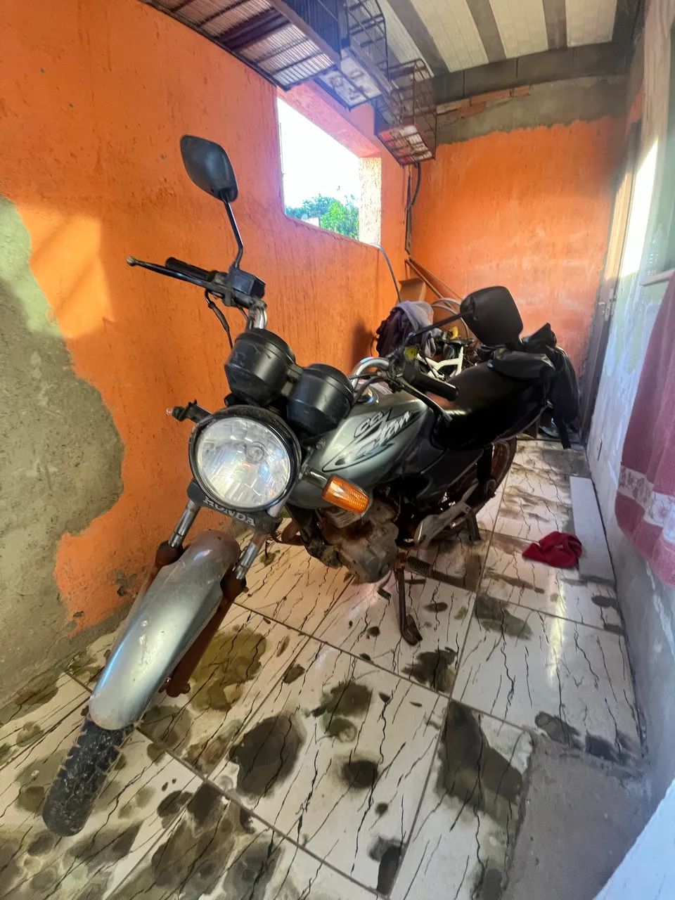 Titan 125 - Foto 4