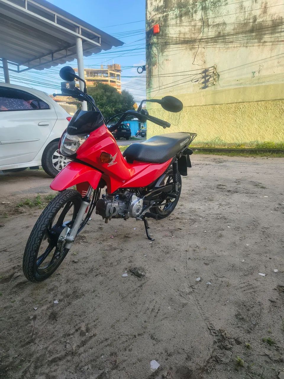 Pop 110i muito conservada 
