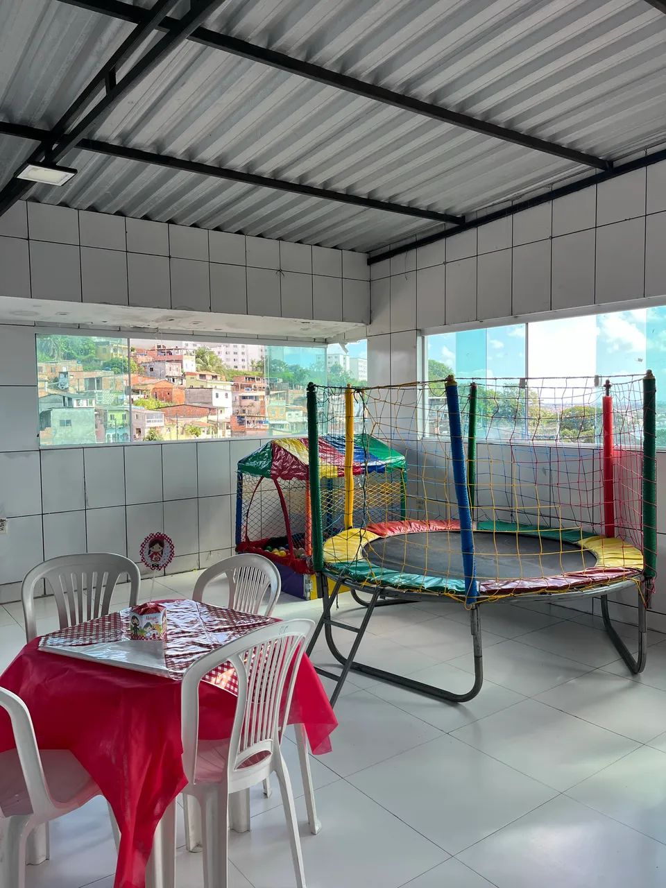 Pula-pula e casinha de bolas aluguel  - Foto 3