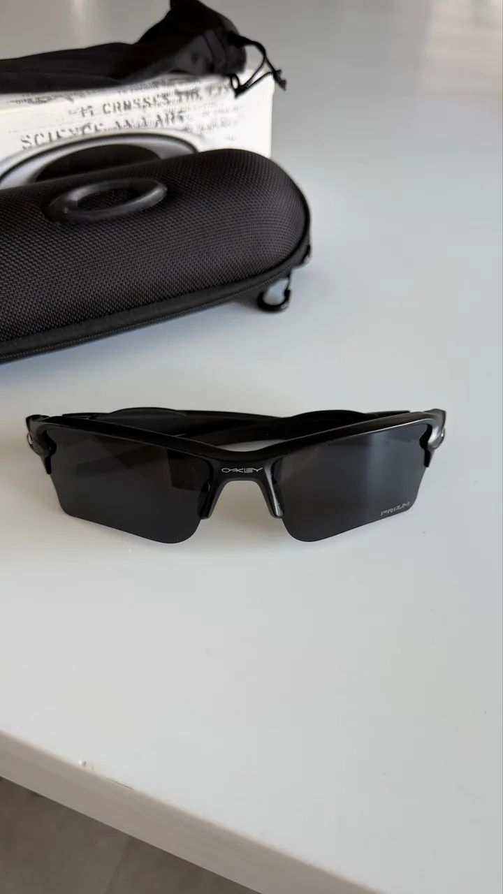 Óculos Oakley novo