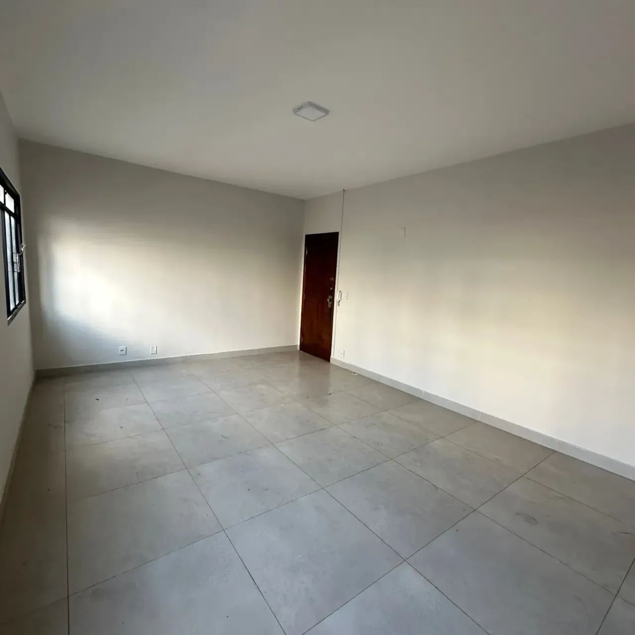 Apartamento de 3 Quartos com Suíte  Centro - Foto 3