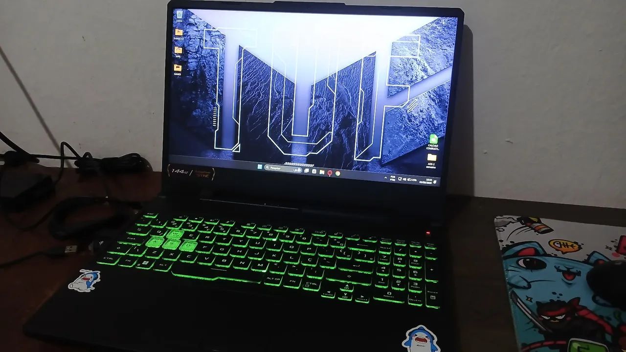 Notebook TUF Gaming A15 + Logitech G Pro X Superlight 2c