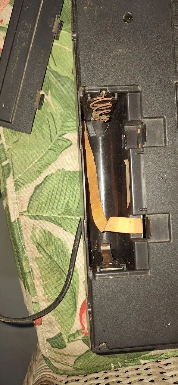 Radio cassete CCE CR340 - Foto 4