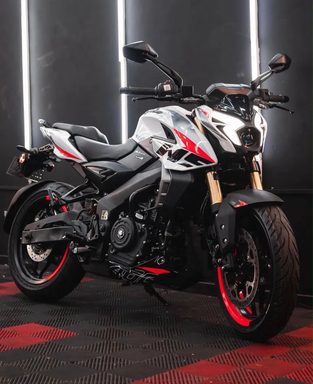 BAJAJ NS quitação 