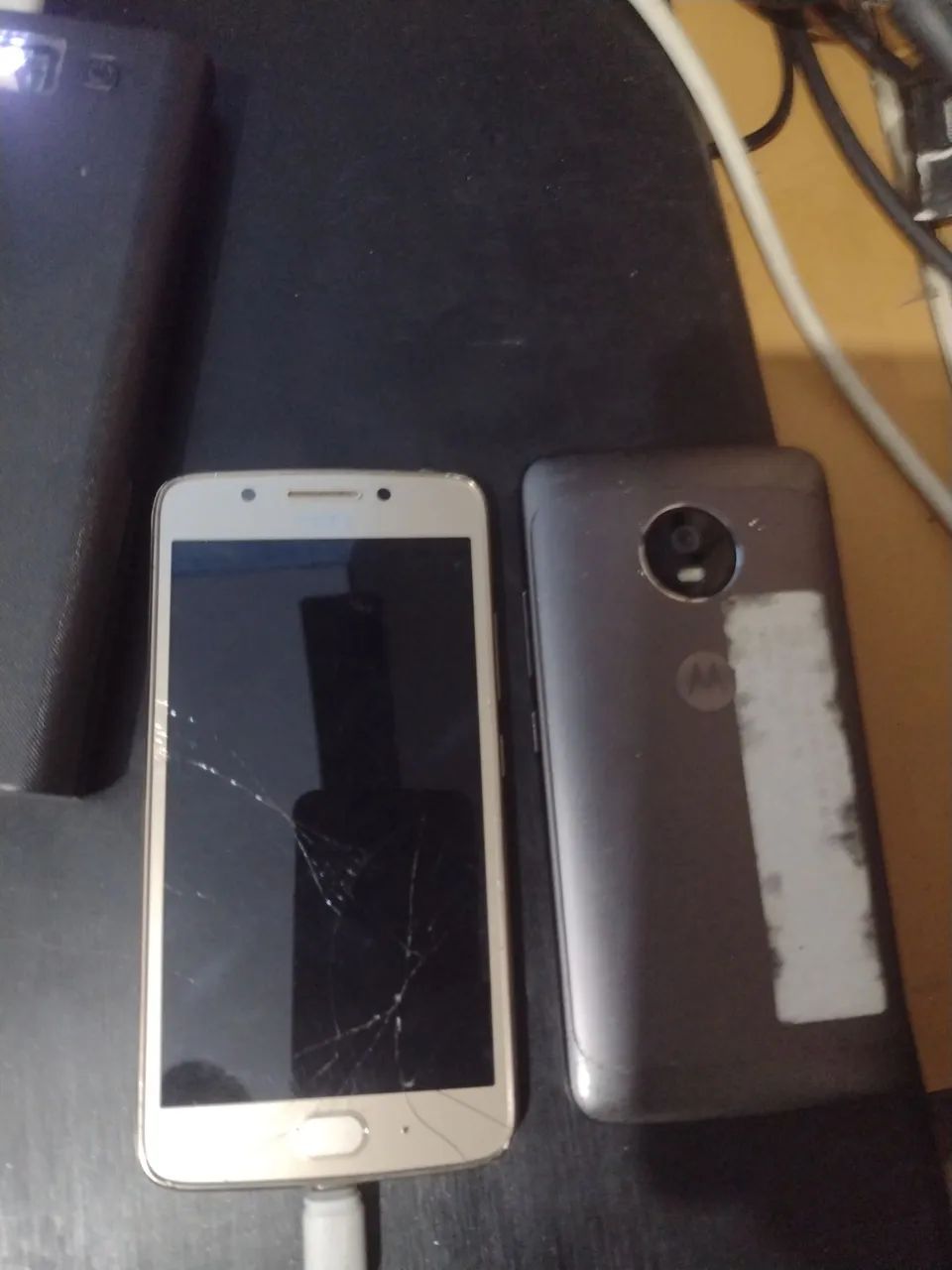 02 Celulares moto G5, com defeito, loop - Foto 5