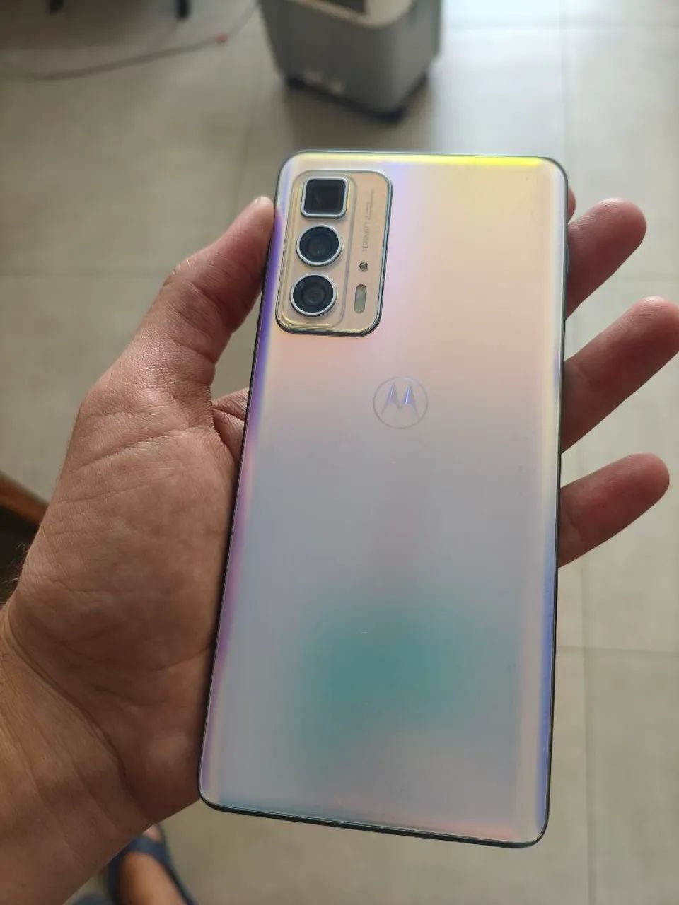Moto Edge 20 pro  - Foto 2