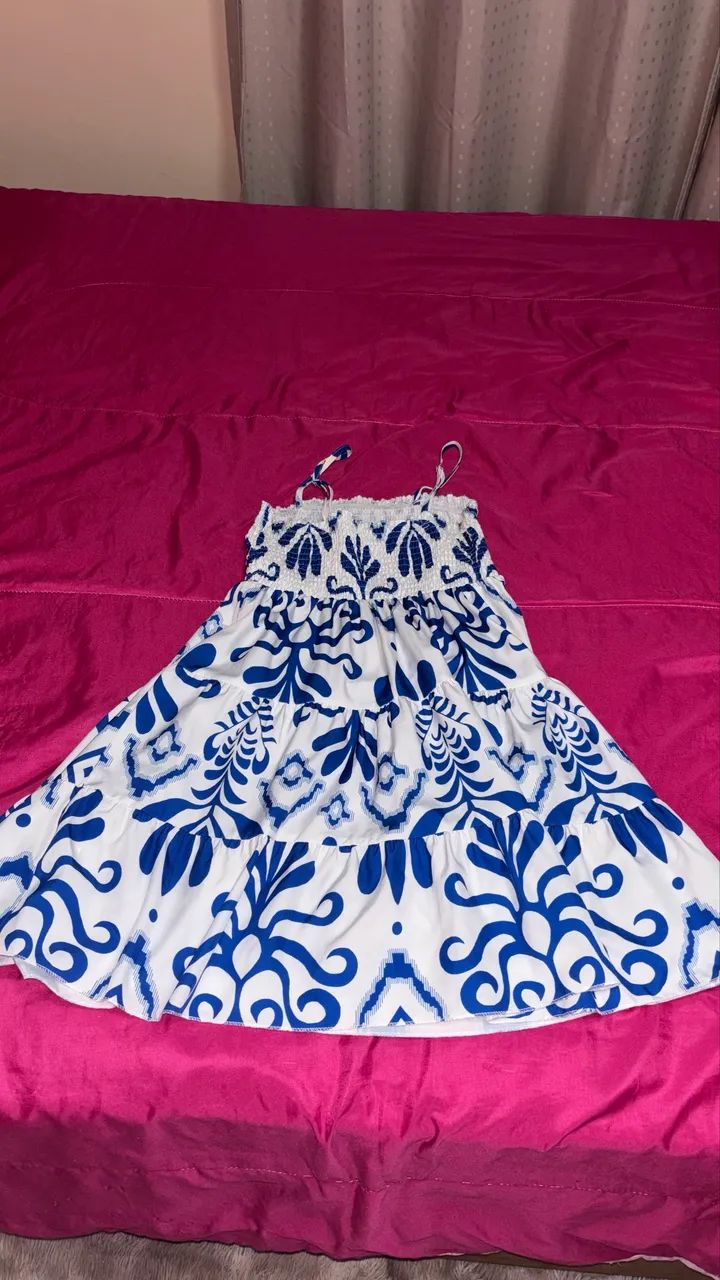 VENDO 2 VESTIDOS CURTOS - Foto 2