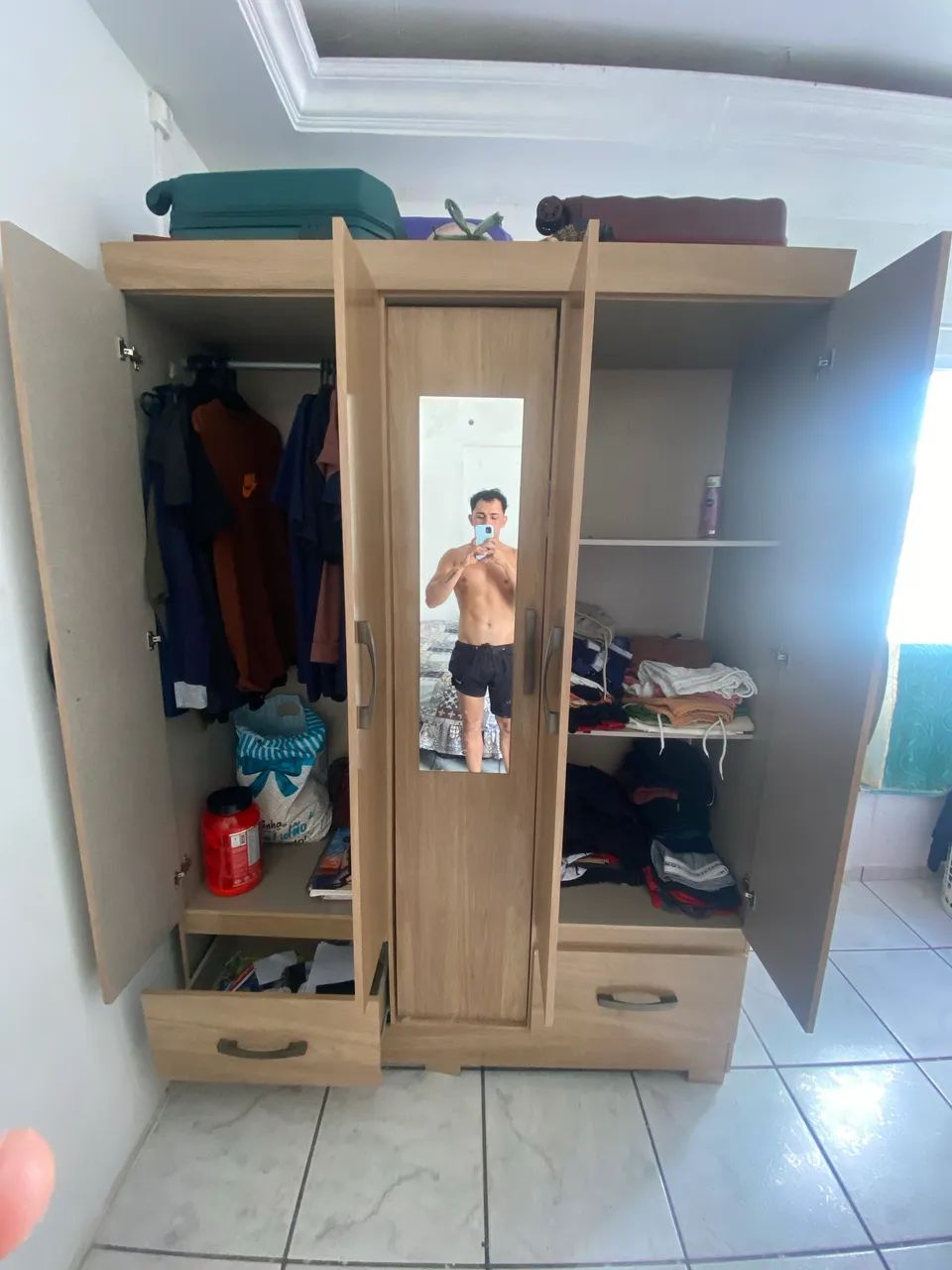 Guarda roupa semi novo - Foto 4