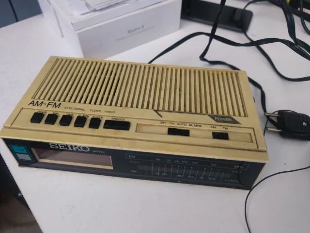 radio relógio antigo Seiko - Foto 4