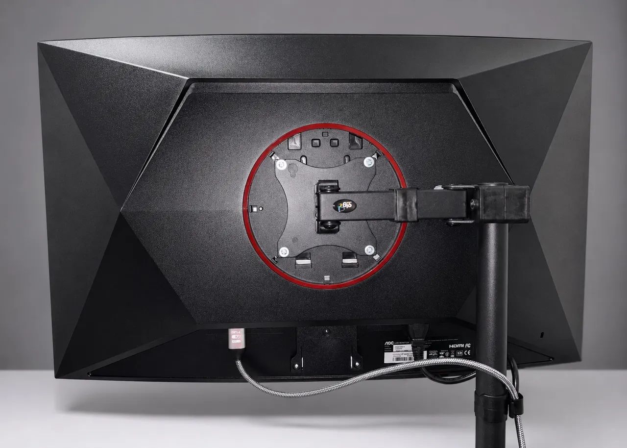 Monitor 32 AOC Agon G4 
