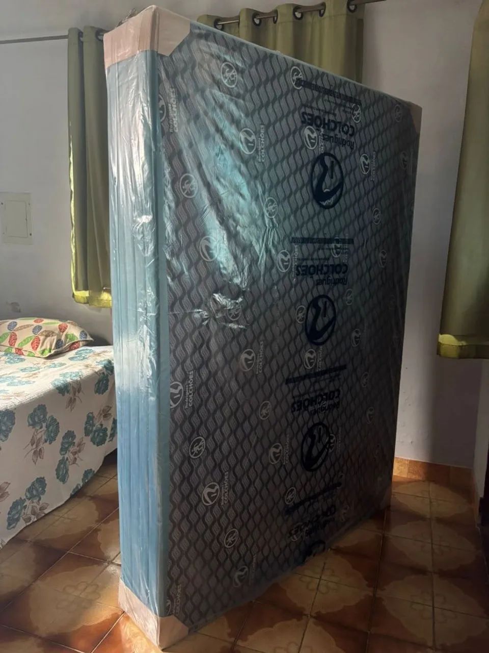 Base de cama Box (nova)