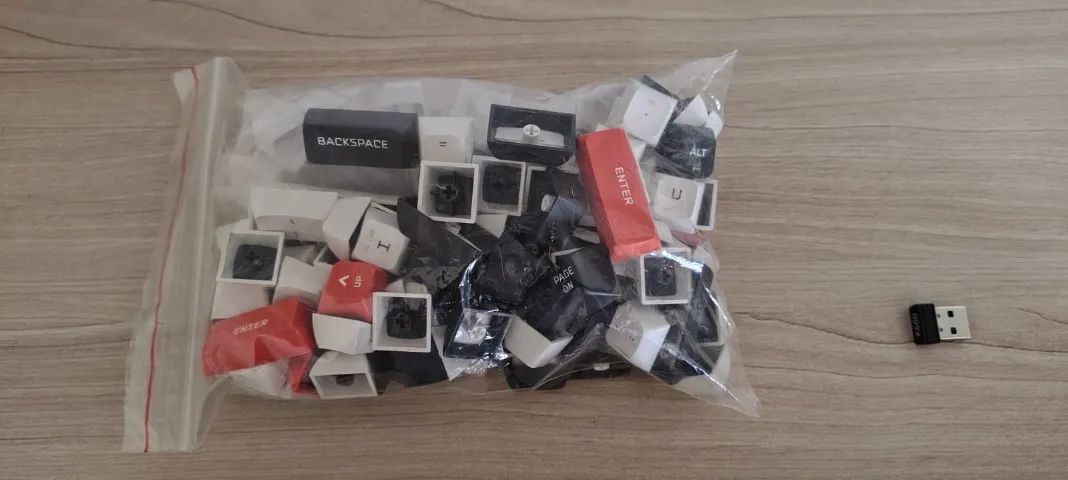 Teclado mecânico Machenike K600G tri-mode, com keypads pudding + originais - Foto 2