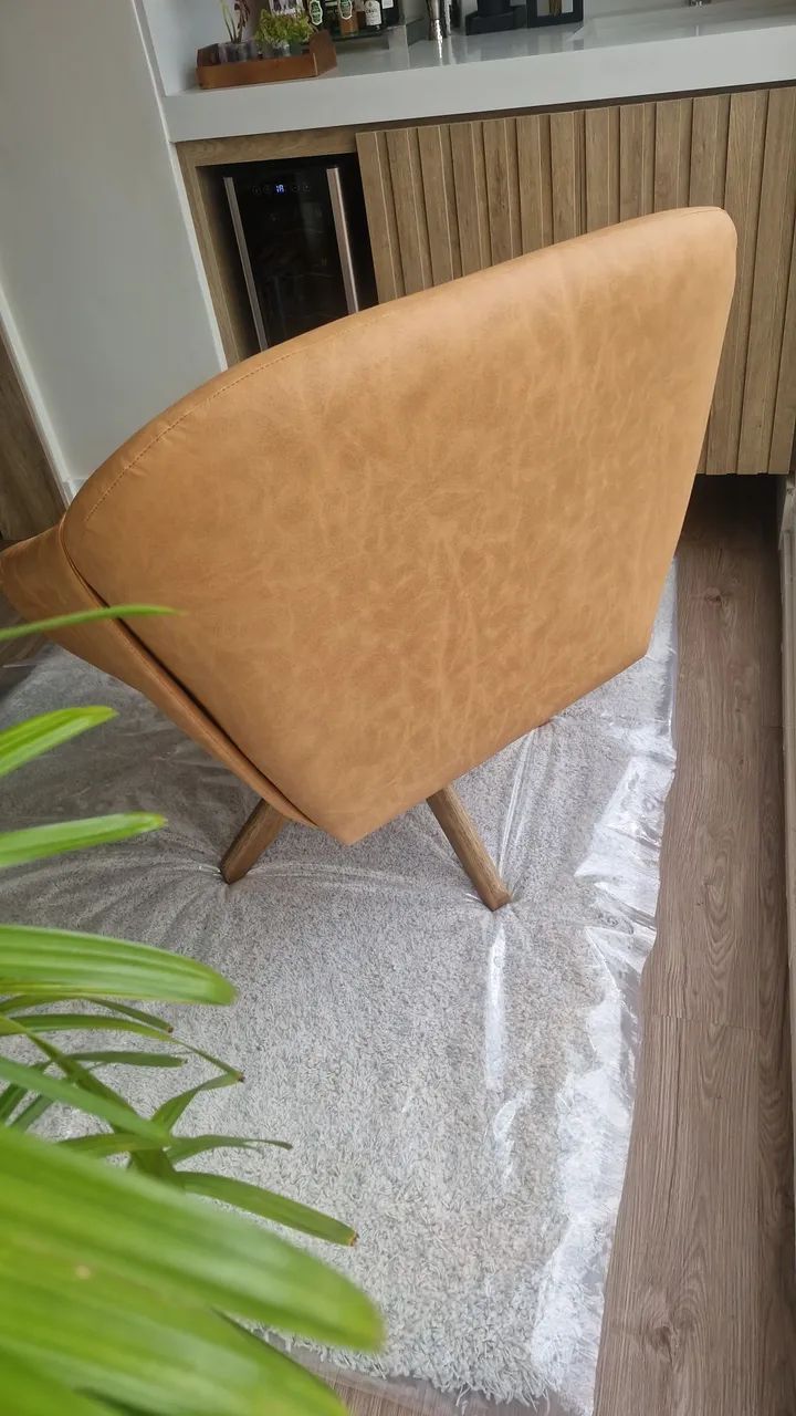 Poltrona em couro - Foto 2