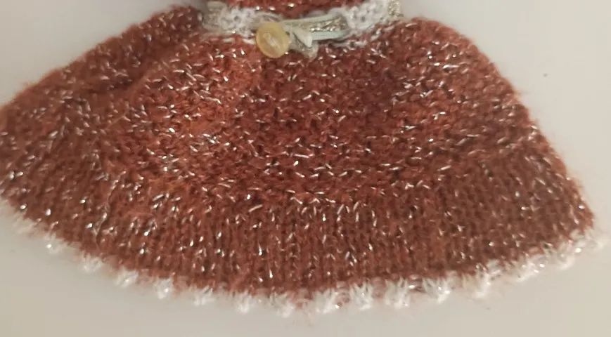 Roupa Para Boneca - Vestido Marrom (Antigo) - Foto 4