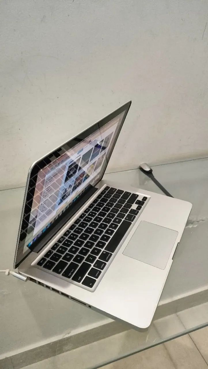 MacBook Pro 2010, Excelente Estado de conservação! Fucionando Normalmente e Vai com SSD ! - Foto 4