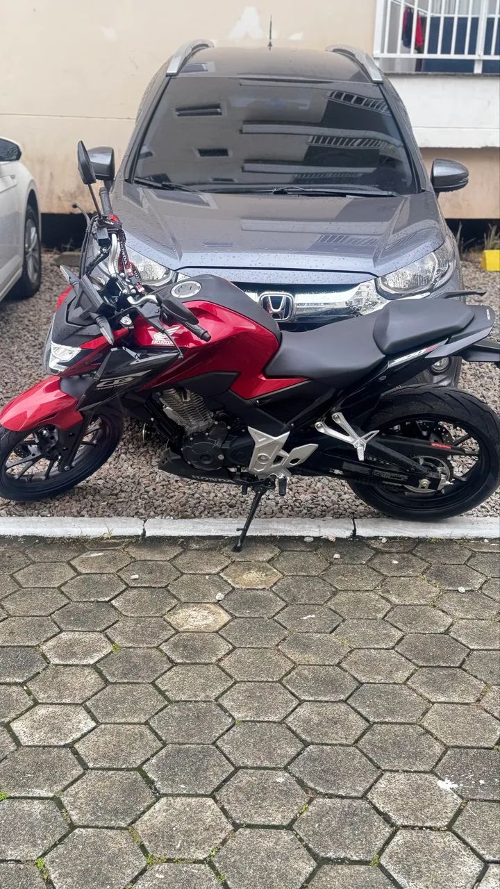 CB 300f ABS  - Foto 4