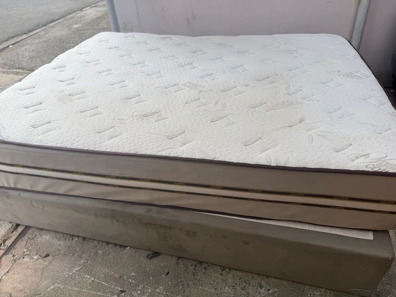 Cama box mas colchão Queen  - Foto 2