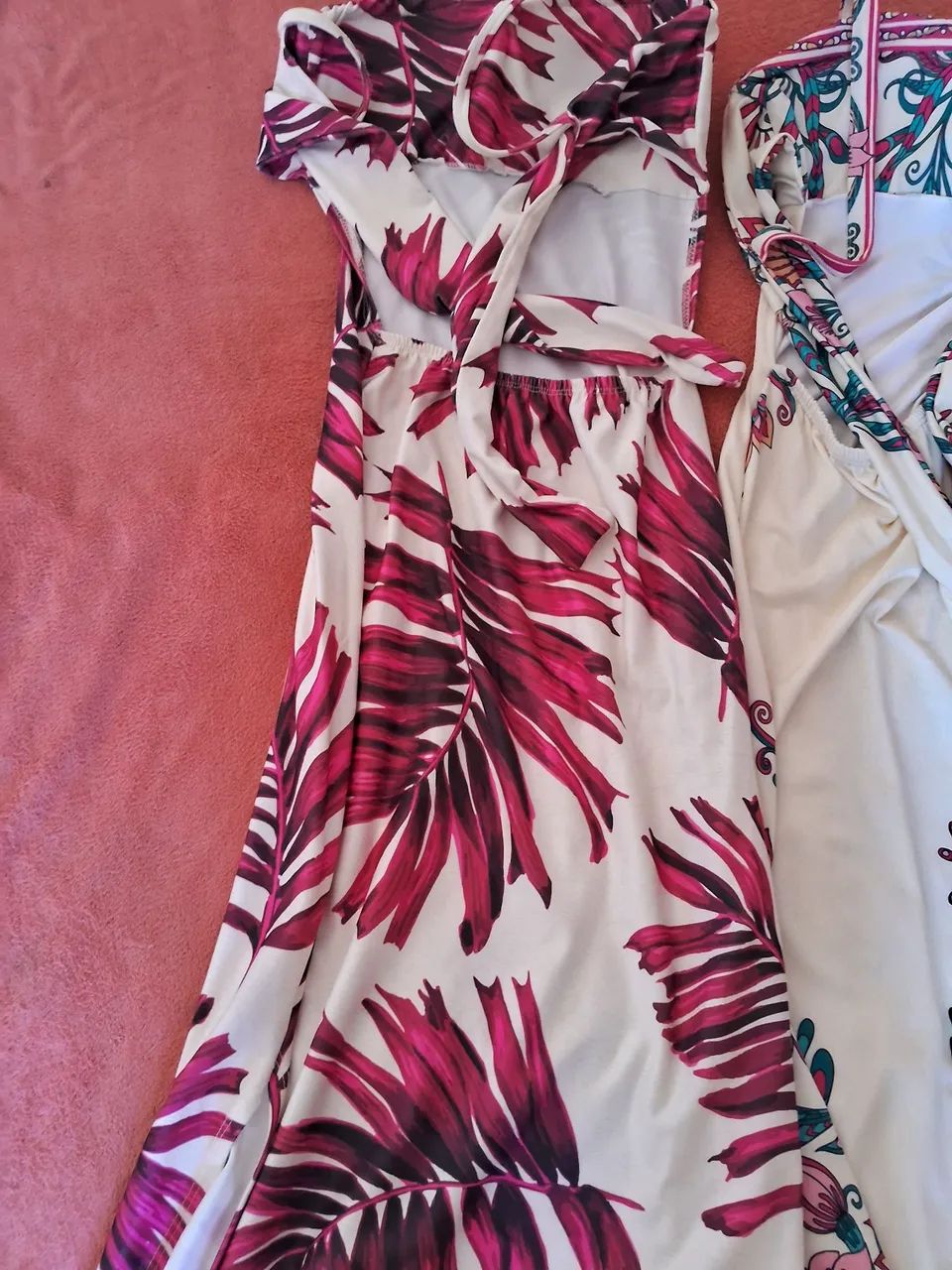 2 vestido novos lindos - Foto 2