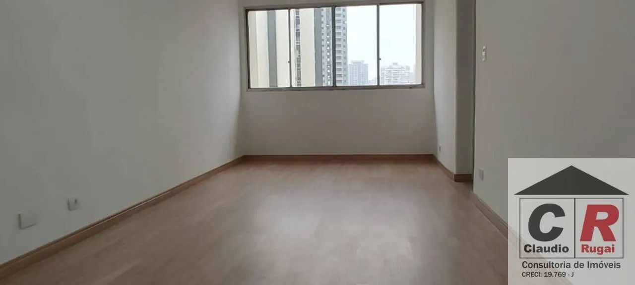 1 quadra do metrô, reformado