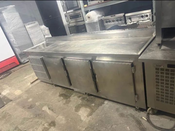 Balcão de encosto refrigerado com pia  - Foto 2