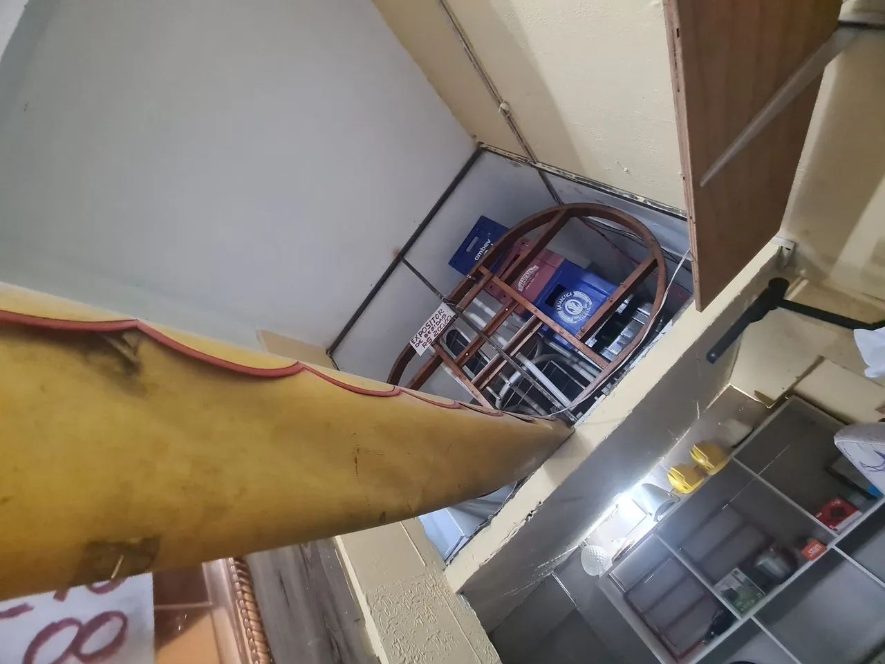 Toldo amarelo