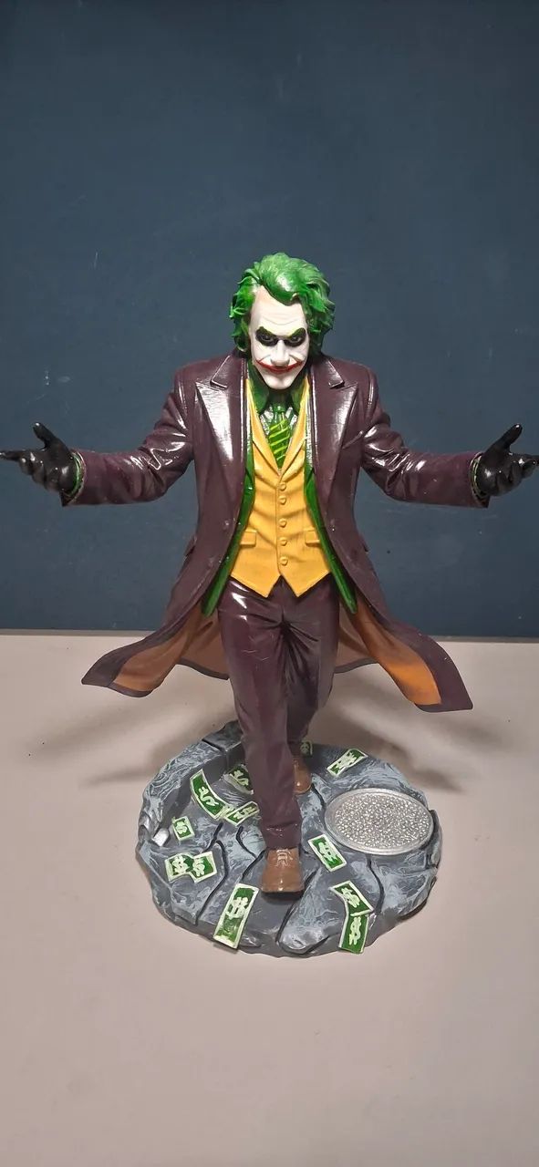 Coringa pintado a mão 27cm - Foto 5