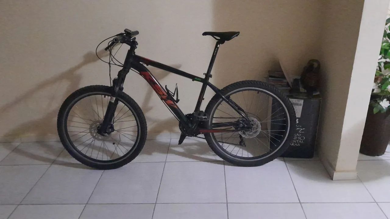 Mountain Bike 27.5 - 10V - Foto 2