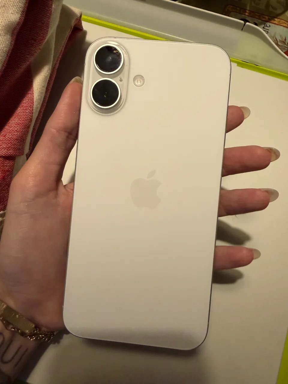 iPhone 16 plus branco 128gb - Celulares e Smartphones - Barra da