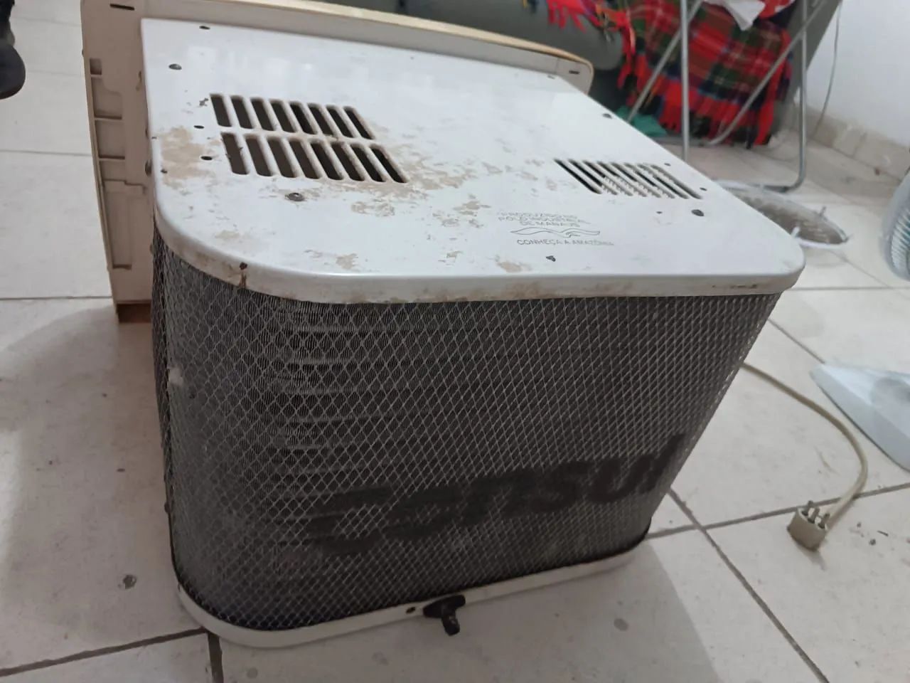 Ar condicionado 7.500 BTUs 220v - Foto 5