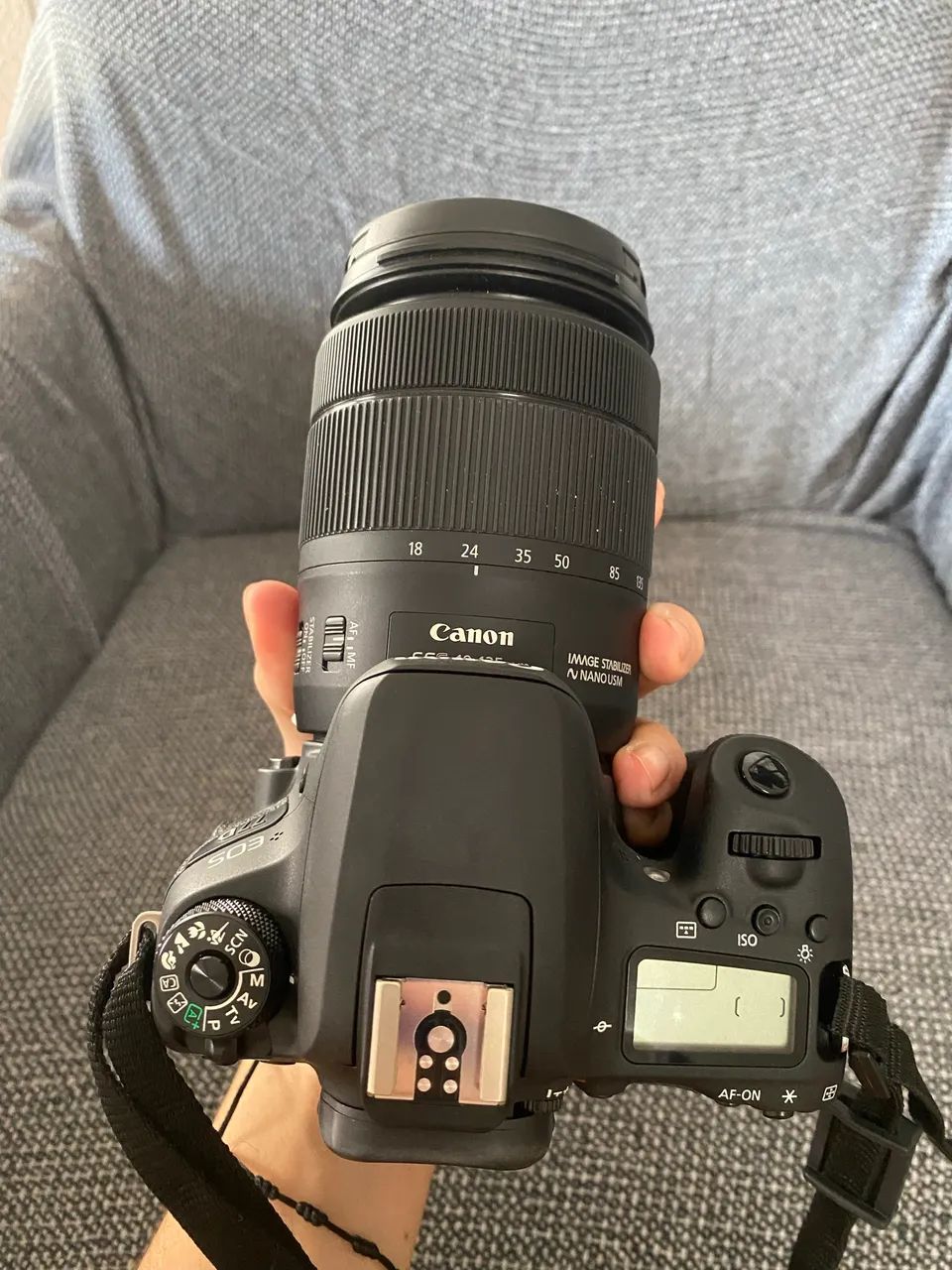 Câmera canon 77D muito nova - Foto 5