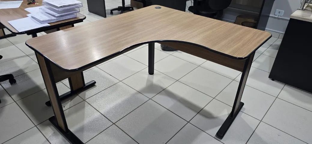 MESA PARA ESCRITORIO