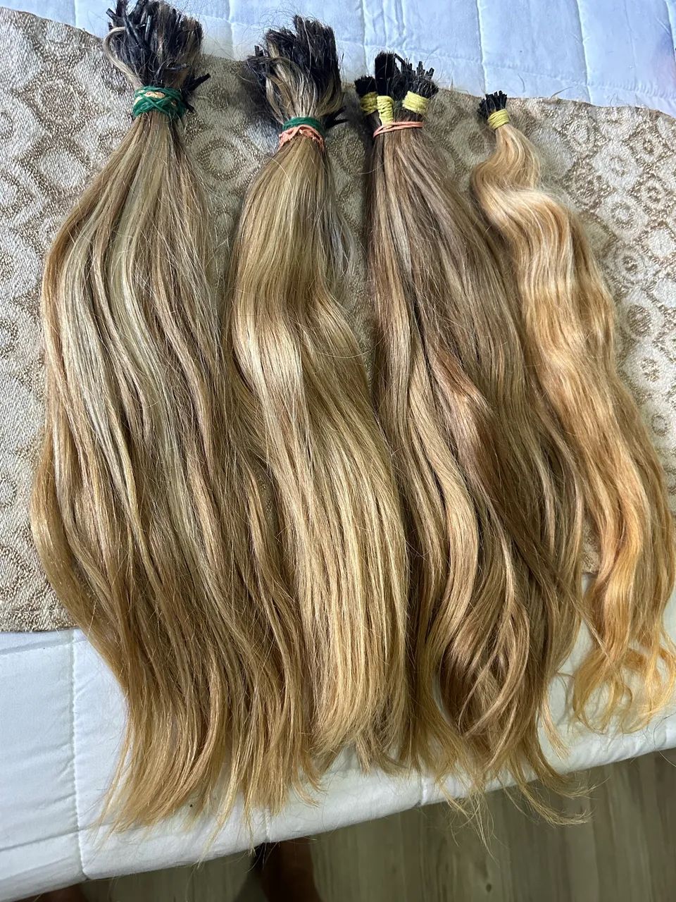 Cabelo loiro / mega hair 