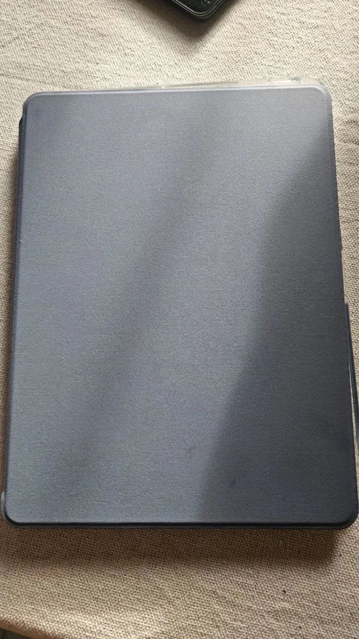 iPad 7 32 Gigas Completo com capa 360° e case - Foto 4