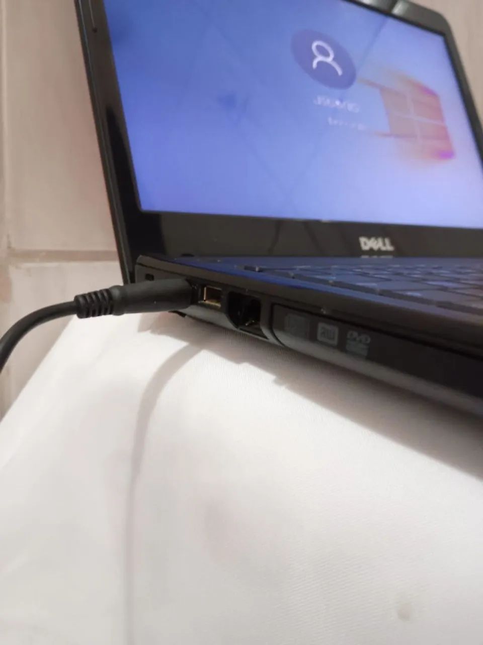 Notebook Dell i3 com 4gb de memória RAM  - Foto 3