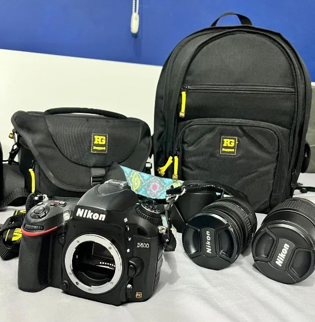 Nikon D600 Full Frame -9.814 CLICKS